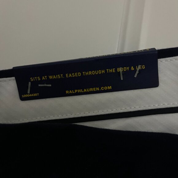 9-Inch Stretch Classic Fit Chino Short - Picture 5 of 5